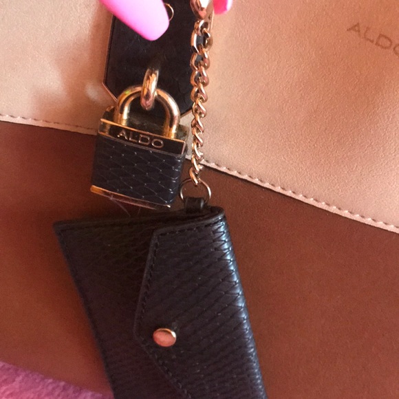 Aldo Handbag - Picture 3 of 4